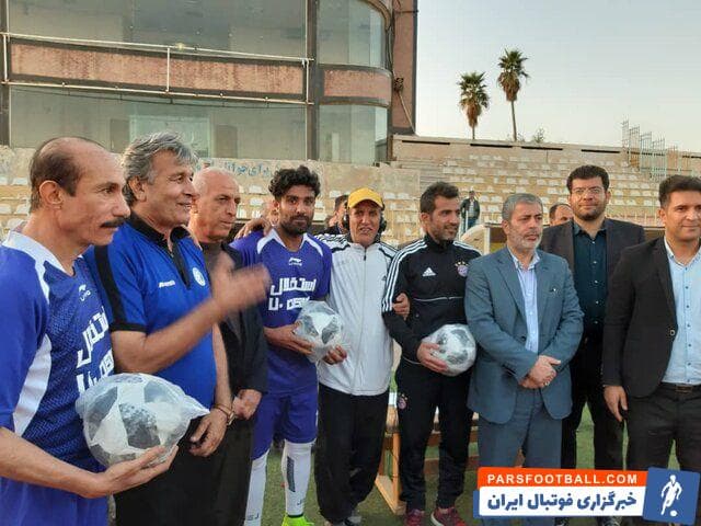 دیدار فینال تورنمنت یادواره سردار شهید قاسم سلیمانی بین تیم های استقلال اهواز دهه ۷۰ و پیشکسوتان فوتبال خوزستان در ورزشگاه تختی اهواز برگزار شد.