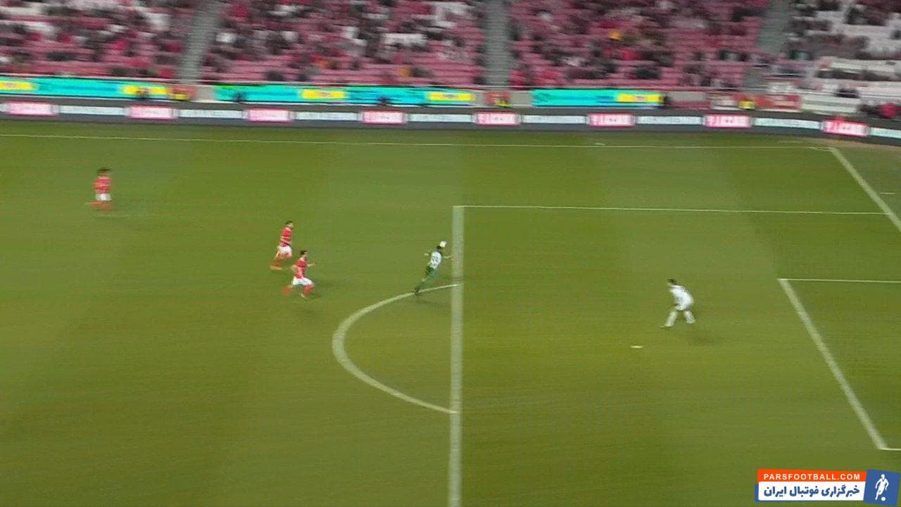 طارمی ؛ گل ضربه سر دیدنی مهدی طارمی در دیدار برابر بنفیکا