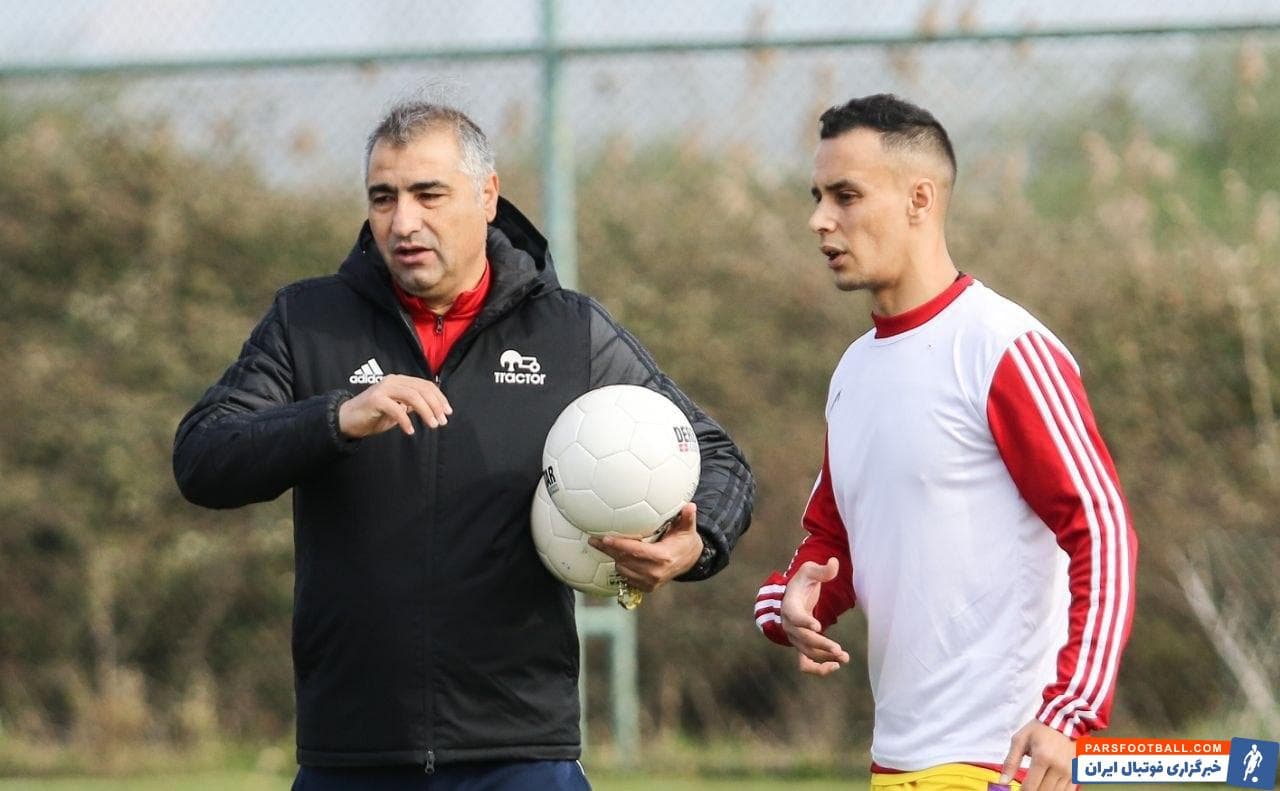 تراکتور ؛ حمزاوی اوکاچا مهاجم الجزایری تراکتور آماده دیدار با پرسپولیس