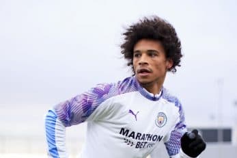 لروی سانه روند ریکاوری را طی کرده لروی سانه امروز بعد از حدود شش ماه در تمرینات منچسترسیتی حاضر شده و تمرین با توپ در کنار سایر بازیکنان را پشت سر گذاشت.