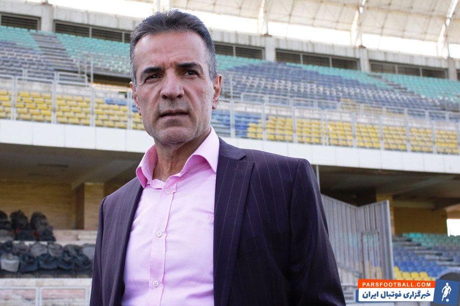 انصاری فرد : آقای تاج از نفوذش در AFC برای گرفتن حق ایران استفاده می کند
