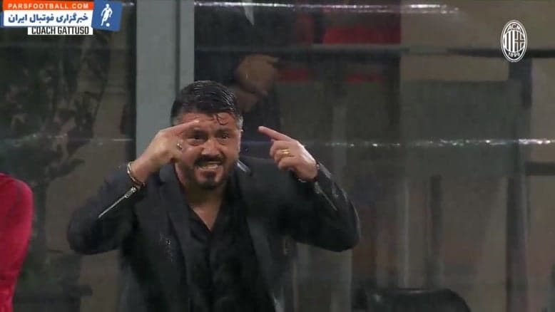پرسپولیس ؛ بهنام ابوالقاسم پور : کالدرون نشان داده مربی بامعرفتی است ، به نظرم برمی گردد