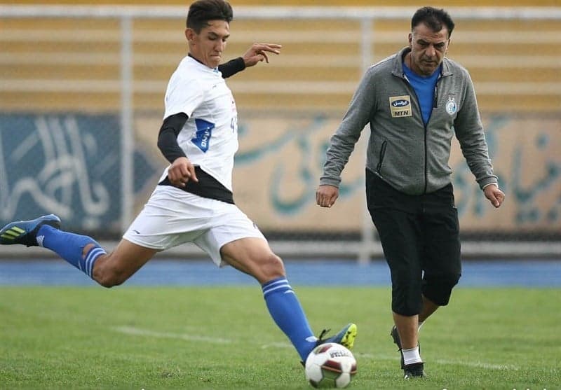 کالدرون ؛ غلامرضا فتحآبادی : کالدرون راه استراماچونی را میرود