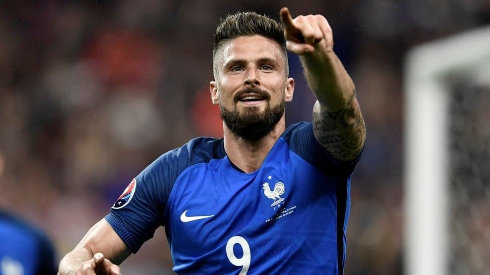 استقلال ؛ نفوذ بالای یک مدیر برنامه بر روی بازیکنان باشگاه استقلال