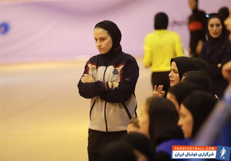 نیلوفر اردلانی