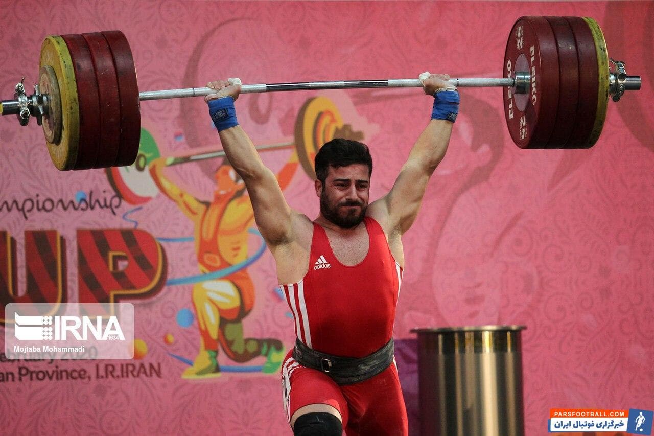 اوت کردن کیانوش رستمی شوک بزرگی را به تیم ملی و تماشاگران حاضر در سالن وارد کرد و برای لحظاتی همه مات و مبهوت بودند که کیانوش رستمی چطور نتوانست.