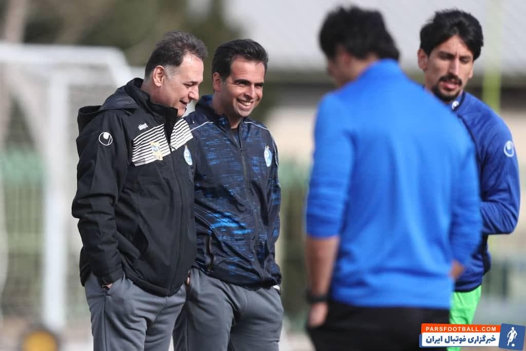 با جدایی استراماچونی از استقلال نیمکت رهبری تیم به فرهاد مجیدی سپرده شد، مردی که نزد هواداران از جایگاه بالائی برخوردار است.