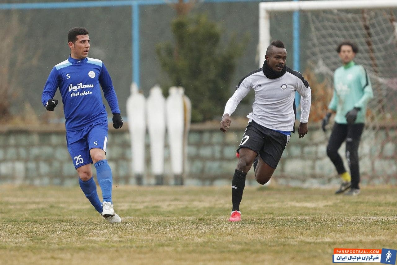 این می تواند نکته جالبی در بازی گل گهر برابر استقلال باشد چرا که منشا و شاکری سعی خواهند کرد طلسم دروازه استقلال را بشکنند.