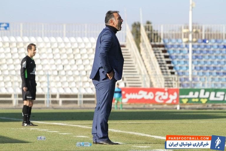 محمود فکری در حالی سرمربی نساجی شد که این تیم بازی های سختی را پیش رو دارد و او این ریسک را به جان خرید چون نشان داده مربی سختکوش و مبارزی است.