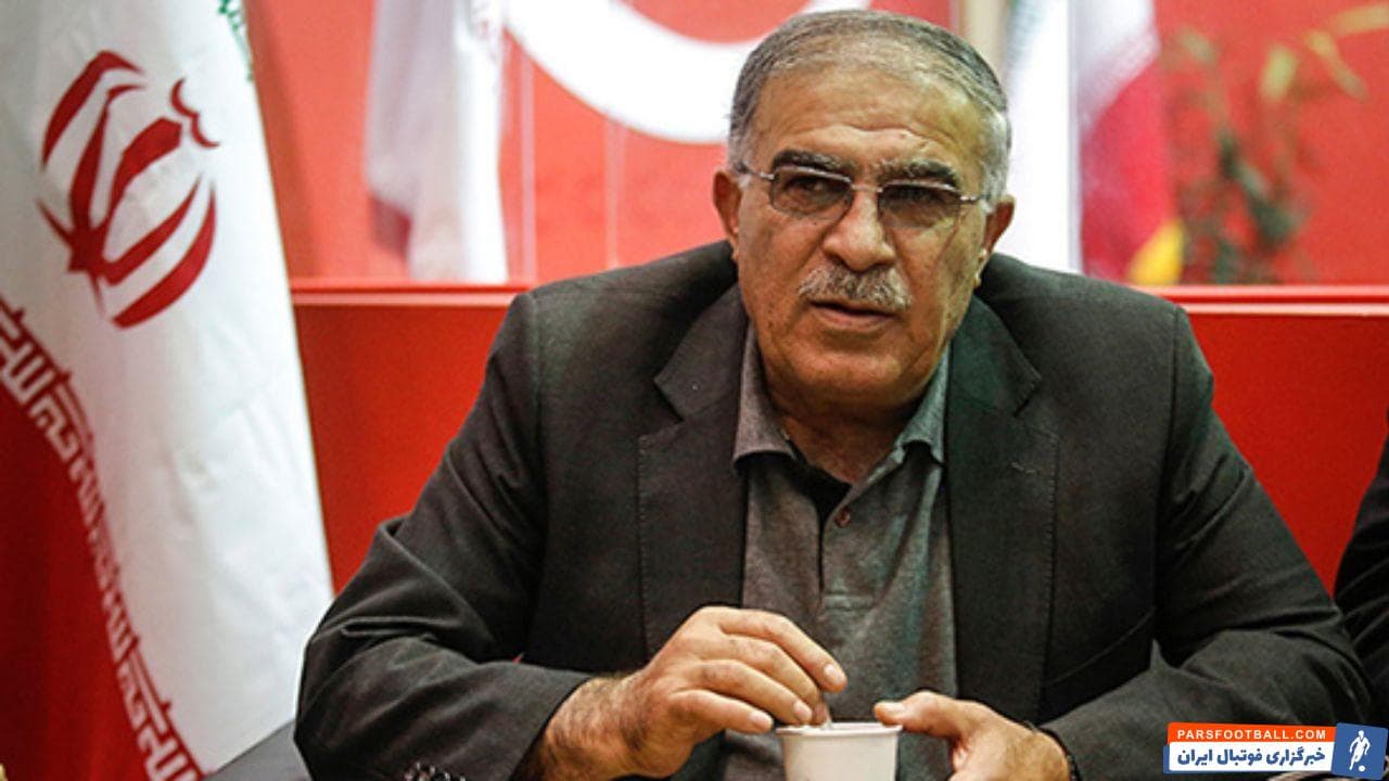 روشن : مجیدی تجربه کافی و بازیکنان درجه یک برای رقابت های مختلف را ندارد