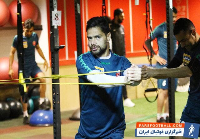 پرسپولیس ؛ کمال کامیابی نیا :وقتی پول ندارید چطور بازیکن خارجی میگیرید؟