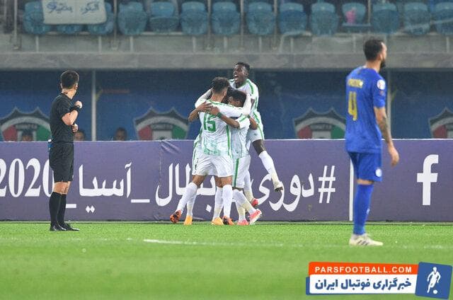 استقلال ؛ سعد الکثیری داور سابق عربستانی : گل استقلال آفساید بود، پنالتی هم درست نبود