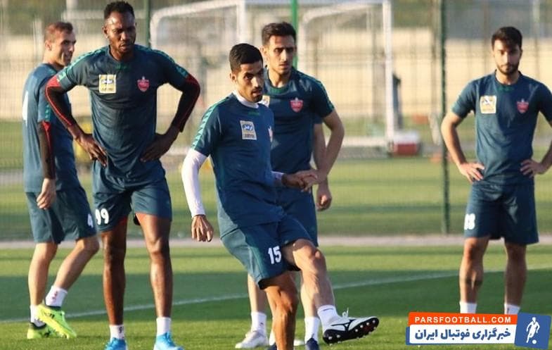 پرسپولیس ؛ جلسه فنی بازیکنان پرسپولیس در جلسه تمرینی امروز