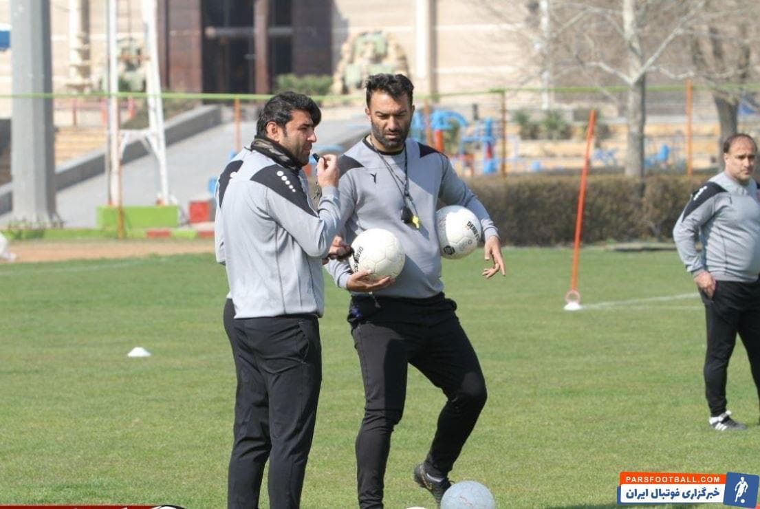 این عملکرد به طور حتم می تواند برای حنیف عمران زاده هم اتفاق خوبی باشد به این خاطر که او یکی از اعضای کادر فنی تیم نساجی بشمار می رود.