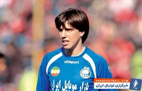 استقلال ؛ جانواریو :فرهاد مربی جوان و باانگیزهای است و میتواند تیم را به موفقیت برساند