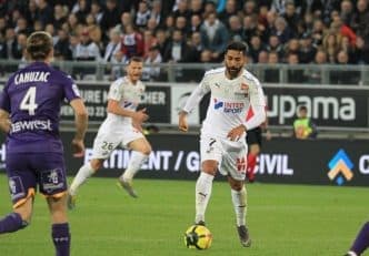 آمیان ؛ برنارد یوآنین، رئیس باشگاه آمیان فرانسه : بازیکنان حق سفر به جایی را ندارند