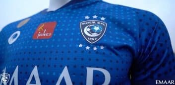 پرسپولیس ؛ پیراهن جدید باشگاه الهلال ؛ بهانه جدید برای کری خوانی هواداران پرسپولیس با استقلال