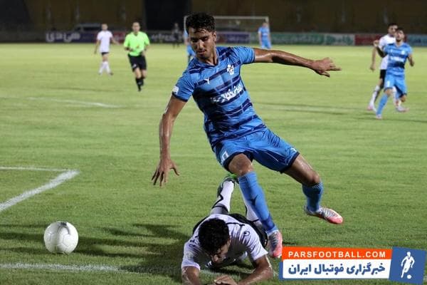 سعید واسعی-هافبک تیم پیکان تهران