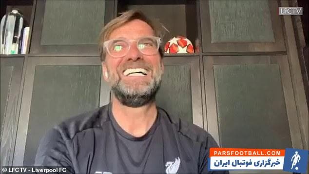 کلوپ مدعی شد در این مدت غذا درست کردن یاد گرفته و برنامه هفته بعدش فرا گرفتن نحوه کروات زدن است کلوپ در این روزهای قرنطینه روزگاری جالبی را سپری می کند.