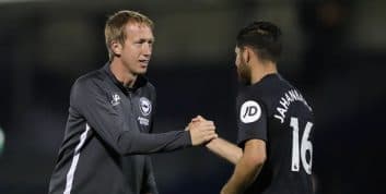 برایتون ؛ درخواست گراهام پاتر کاهش دستمزد 3 ماه آینده اش به خاطر تعطیلی لیگ