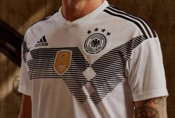 لباس تیم ملی آلمان-کمپانی آدیداس