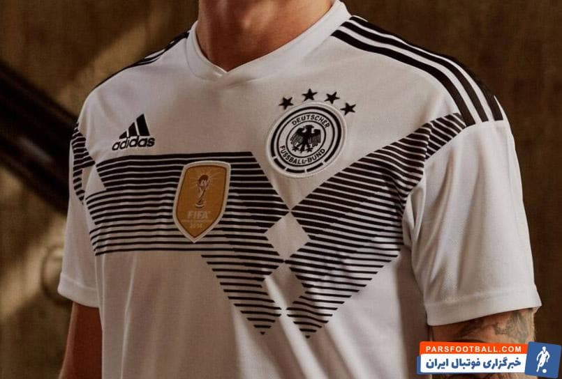 لباس تیم ملی آلمان-کمپانی آدیداس