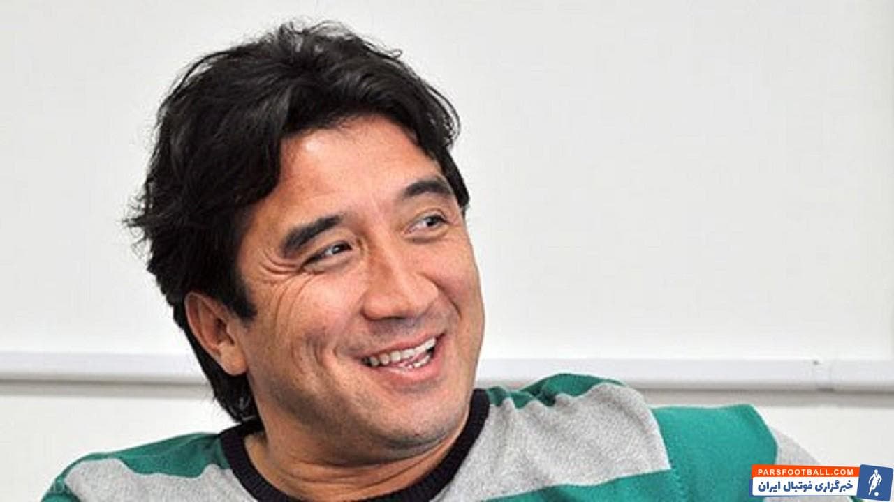 خداداد عزیزی ملی پوش پیشین فوتبال کشورمان در مصاحبه ای وضعیت برگزاری دوباره لیگ برتر فوتبال و همچنین وضعیت کلی فوتبال ایران صحبت کرد.