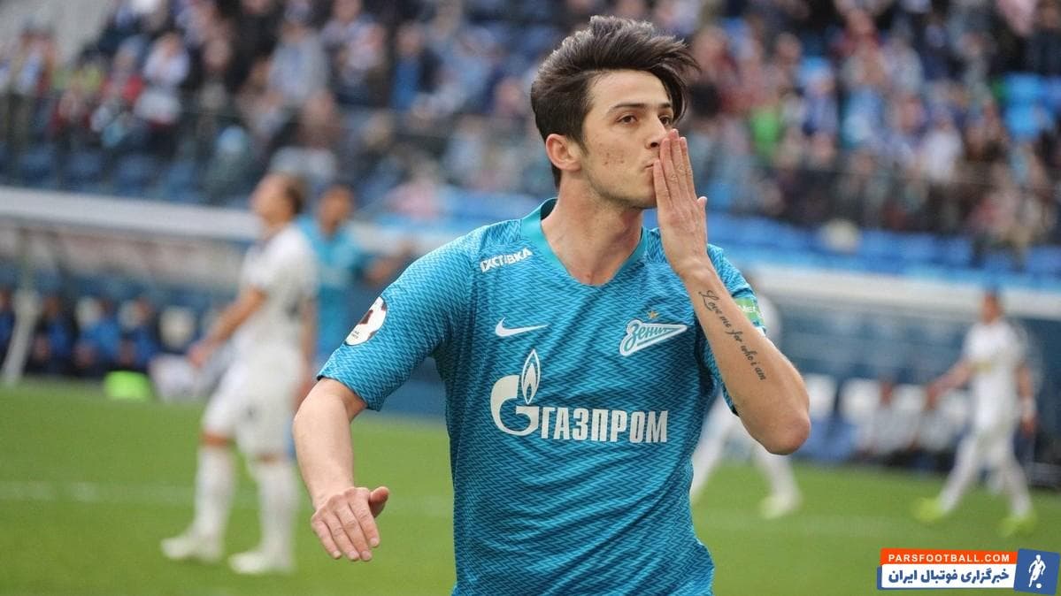 بنابر ادعای سایت اسپرت اکسپرس روسیه نام زنیت تمایلی به فروش آزمون ندارد ، این در حالیست که اخیرا خبری از علاقه ناپولی به سردار منتشر شده بود.