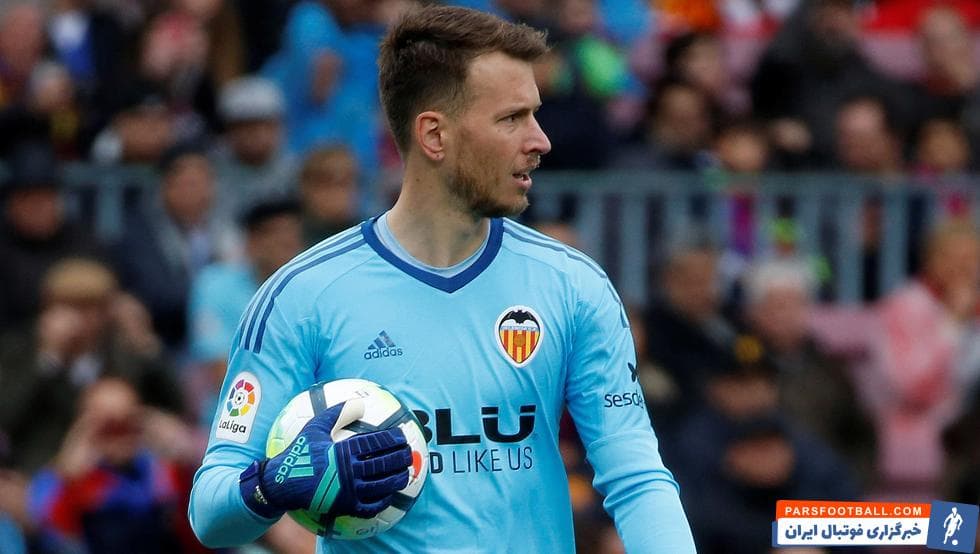 نتو تنها یک سال پس از پیوستن به بارسلونا " نتو "، در فهرست فروش این باشگاه قرار خواهد گرفت. این ادعایی است که امروز موندودپورتیوو مطرح کرد.