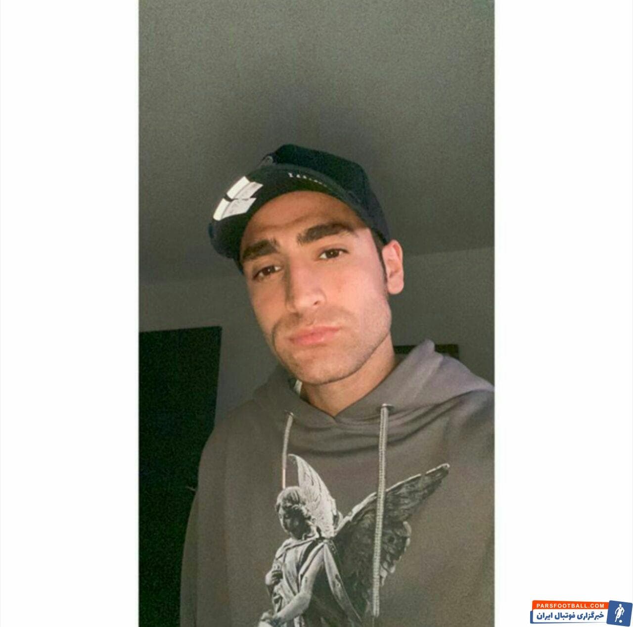 علیرضا جهانبخش بدون ریش و سبیل در دوران قرنطینه