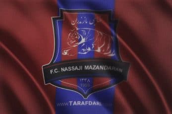 در روزهای تعطیلی مسابقات لیگ هواداران متعصب تیم نساجی مازندران اقدام به بازسازی و نوسازی ورزشگاه تیم محبوبشان کرده اند.