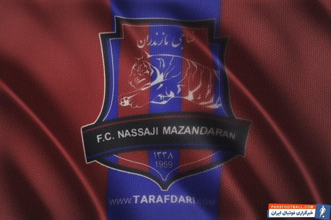 در روزهای تعطیلی مسابقات لیگ هواداران متعصب تیم نساجی مازندران اقدام به بازسازی و نوسازی ورزشگاه تیم محبوبشان کرده اند.