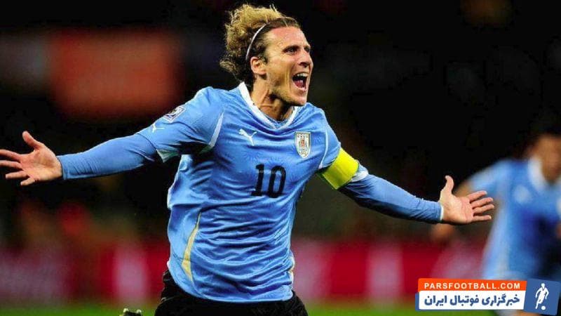 دیگو فورلان مهاجم پیشین تیم ملی اروگوئه و تیم هایی چون اتلتیکومادرید، اینتر و منچستریونایتد در مورد ویژگی های خاص رونالدو و مسی صحبت کرد.