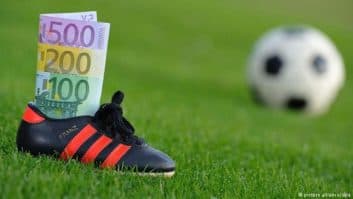 محکومیت 2 بازیکن سابق رئال بتیس به یک سال حبس به دلیل تبانی