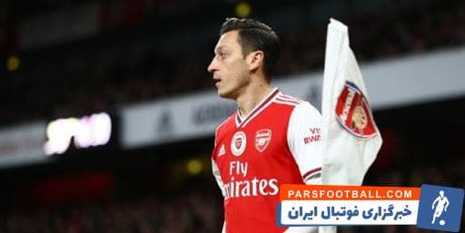 پیرس مورگان، روزنامه نگار و مجری معروف شبکه CNN به مسعود اوزیل ستاره تیم فوتبال آرسنال به خاطر عدم پذیرش کاهش حقوقش تاخت.