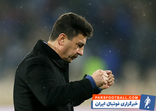 تصویری جالب از امیر قلعه‌نویی در تمرینات سپاهان