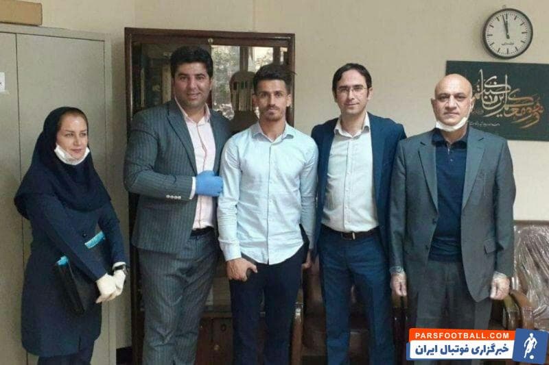 در این جلسه امیرحسین فتحی، مدیرعامل سابق استقلال هم حضور داشت و کدورتهای بین او و وریا غفوری هم برطرف شد و این دو هم با یکدیگر آشتی کردند.