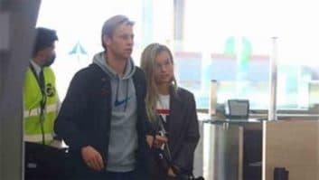 فرانکی دی یونگ هافبک هلندی بارسلونا باید مانند سایر بازیکنان این تیم تست های پزشکی را پشت سر بگذارد و هیچ قرنطینه ای برای او در کار نخواهد بود.