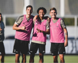 در مورد برگزاری تمرینات در شرایطی خاص و رعایت با فاصله گذاری اجتماعی منتشر شده، اما به نظر می رسد ستاره های یوونتوس اهمیت چندانی نمی دهند.