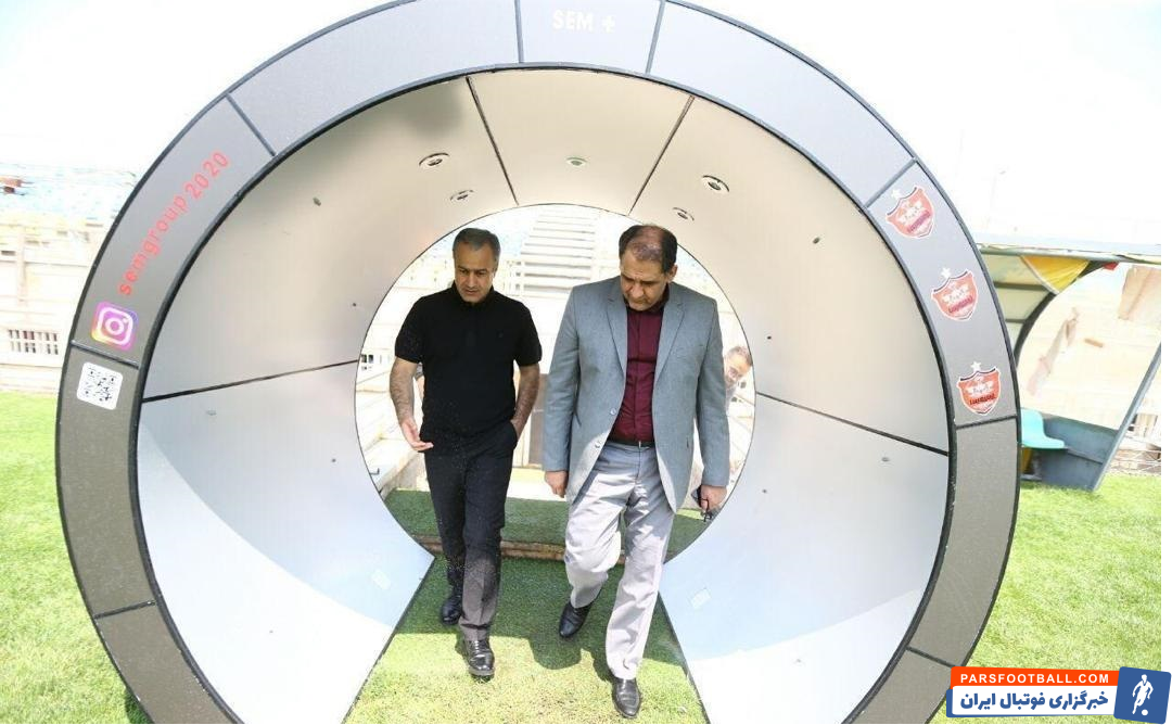 سرپرست باشگاه پرسپولیس در پایان بازدید خود از مجموعه ورزشی شهید کاظمی، از زحمات عوامل اجرایی و پرسنل این مجموعه تشکر کرد.