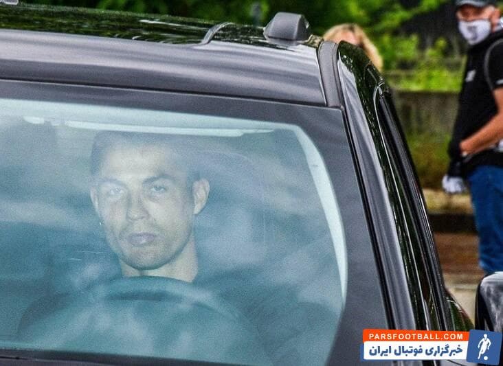 رونالدو از امروز(سه شنبه) به تمرینات گروهی بیانکونری اضافه می شود. رونالدو ۲ هفته پیش از تعطیلات دو ماهه به خاطر شیوع کرونا از پرتغال به ایتالیا برگشته بود.