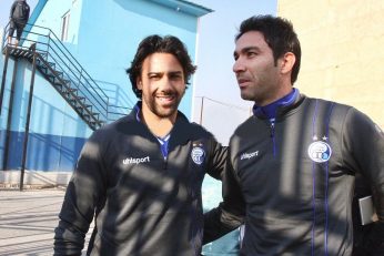 فرهاد مجیدی و جواد نکونام در لیگ برتر دوازدهم با هم در استقلال همبازی بودند وتوانستند همراه این تیم به مقام قهرمانی در لیگ برتر برسند.