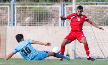 مهدی تیکدری نژاد در پست دفاع راست، دفاع چپ و هافبک کناری توانایی بازی دارد و همین موضوع سبب شده تا یار کارآمدی در فهرست ساکت الهامی باشد.