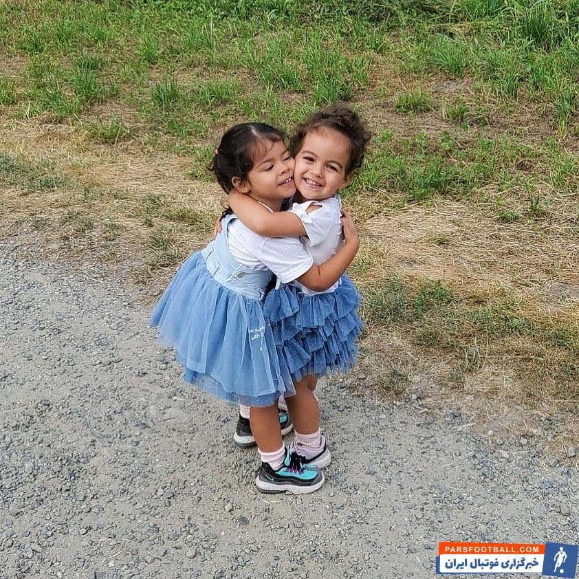 رونالدو در دوران قرنطینه کرونا سعی کرد که بیشتر از همیشه در کنار خانواده اش باشد رونالدو در این هفته ها تصاویر زیادی از خودش و فرزندانش منتشر کرد.