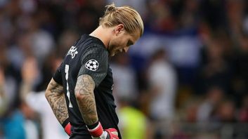 لوریس کاریوس