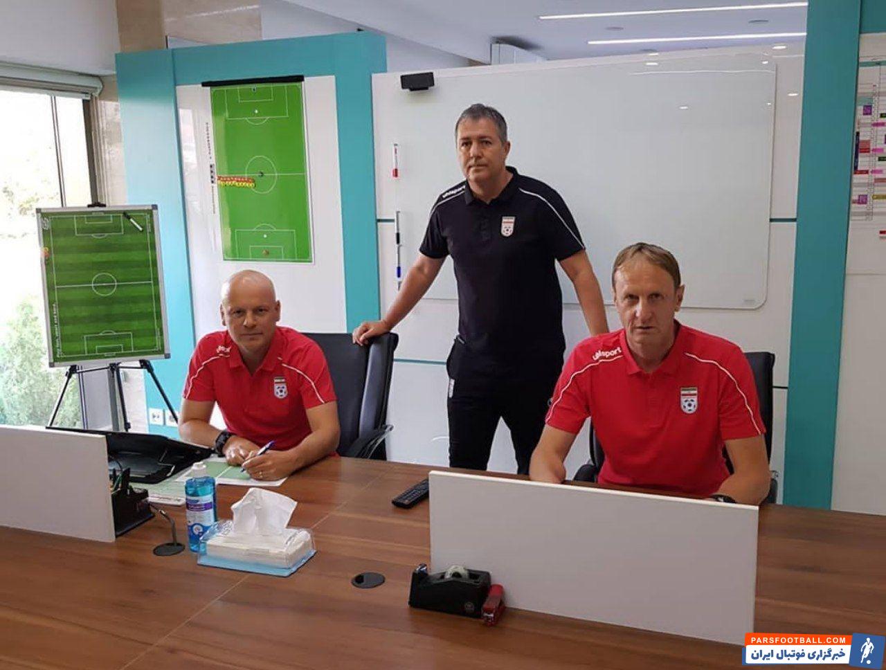 آنتون یوسنیک و املادن زانجر دو دستیار خارجی اسکوچیچ امروز بعد از ماهها انتظار سرانجام به تهران رسیدند تا کار خود را در تیم ملی آغاز کنند.