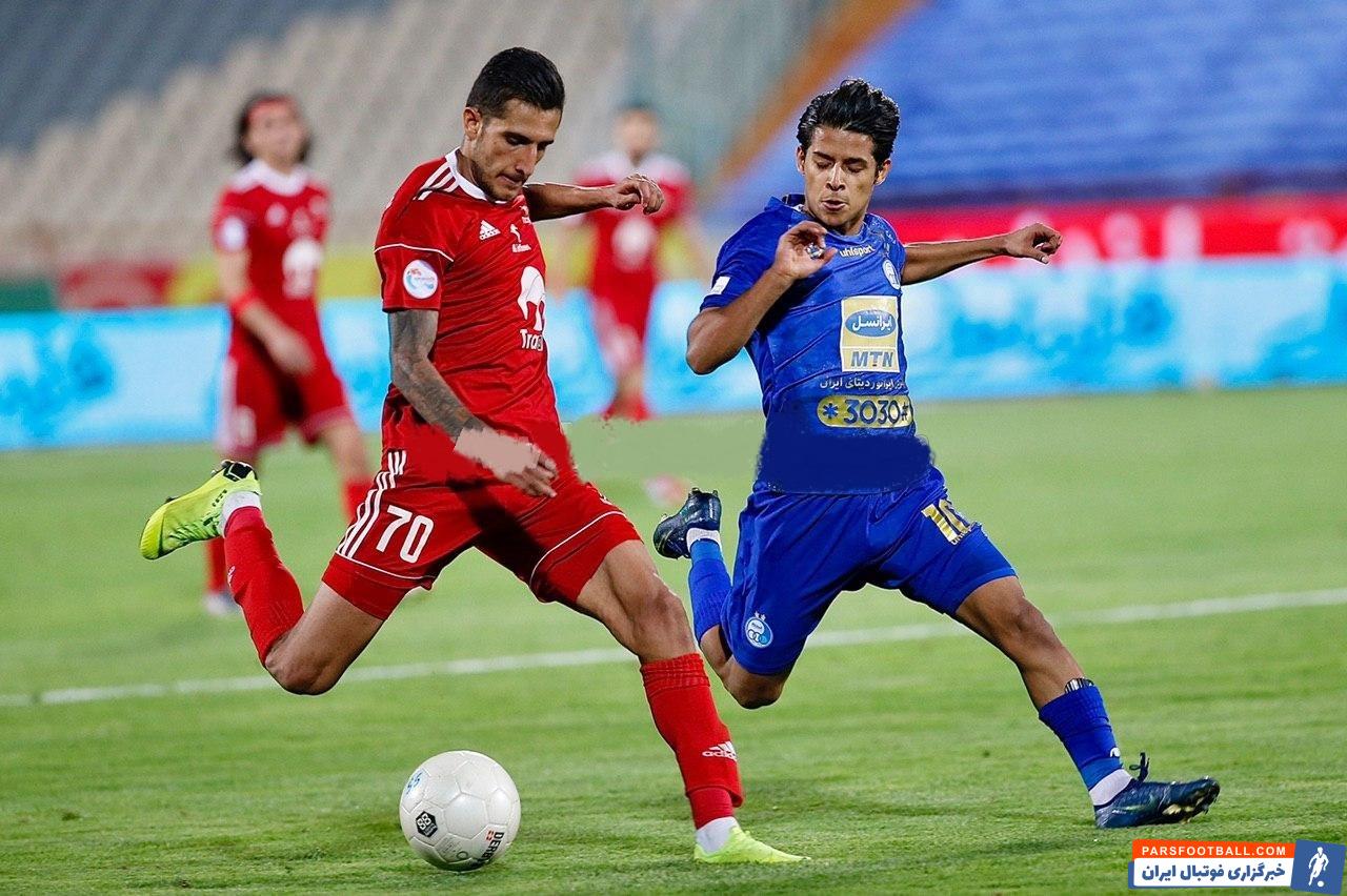 مهدی تیکدری در پست دفاع راست، دفاع چپ و هافبک کناری توانایی بازی دارد و همین موضوع سبب شده تا یار کارآمدی در فهرست ساکت الهامی باشد.