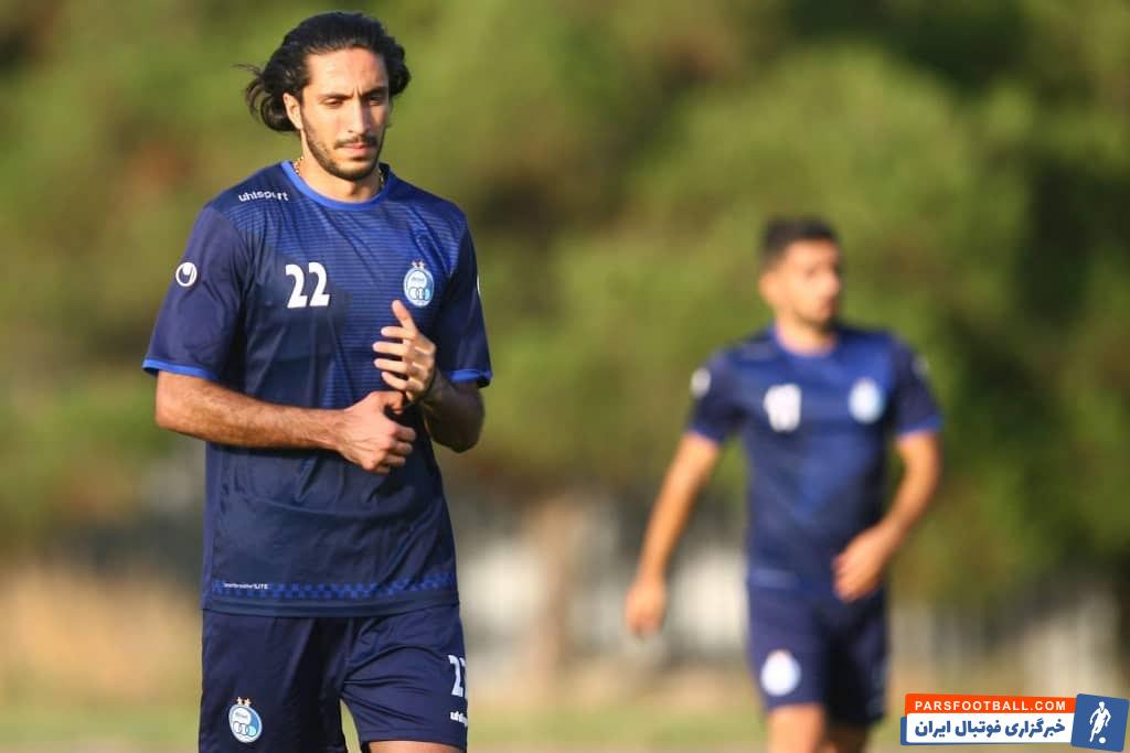 امروز نیز و در آستانه دیدار با سپاهان، سیاوش یزدانی استوری از کارت ورود به جلسه آزمون دکترایش منتشر کرد که باعث واکنش سخنگوی سازمان سنجش شد.