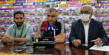 ساکت الهامی