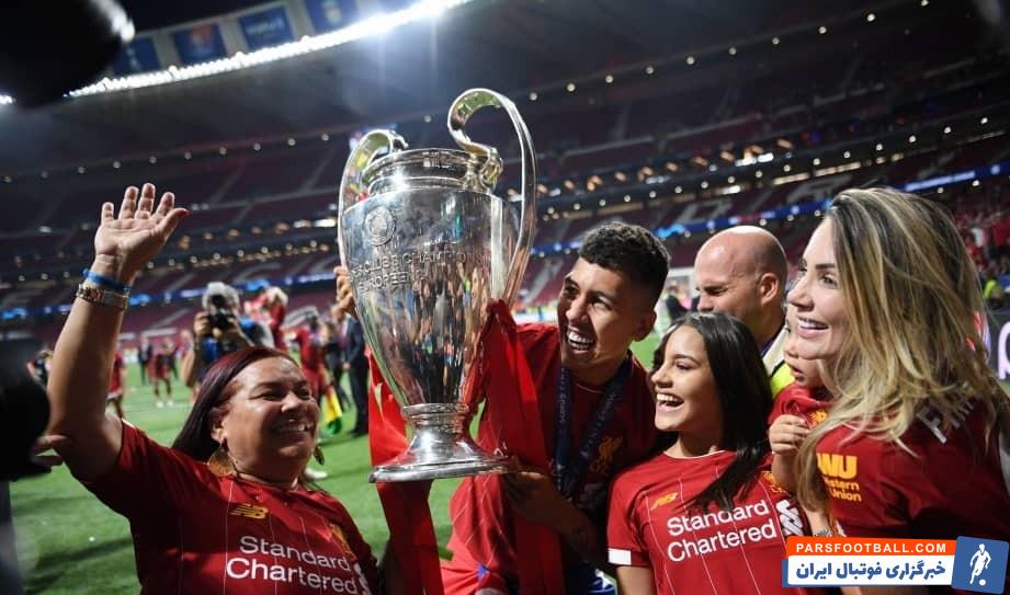 به این ترتیب چهارشنبه شب پس از بازی لیورپول و چلسی در آنفیلد که جشن قهرمانی برگزار میشود، این جشن چندین مهمان خاص خواهد داشت.